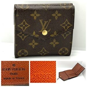 Authentic Louis Vuitton Monogram compact wallet excellent condition